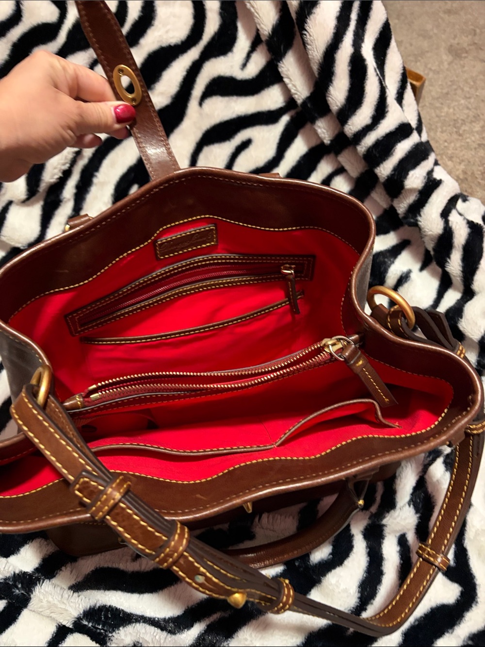 Dooney & Bourke Florentine collection Classic Brown Leather Tote Bag - Women - Picture 4 of 5